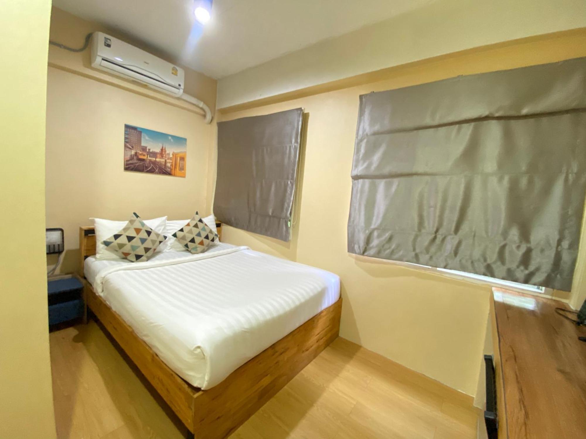 ซับรูมโฮเทล Subroom Hotel Surat Thani Exterior photo